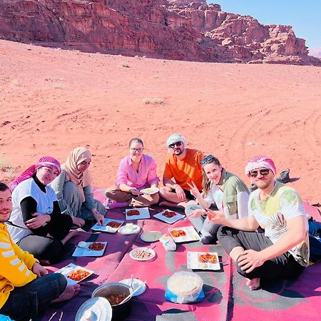 Wadi Rum Bubble Camp & Tour Exterior photo