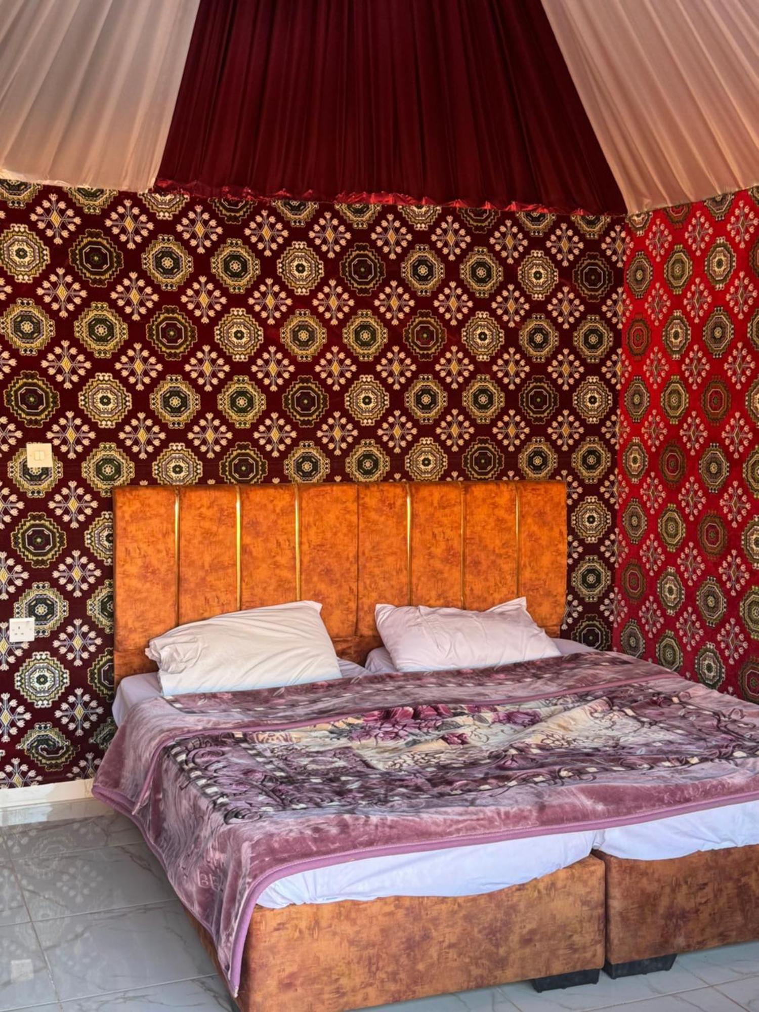 Wadi Rum Bubble Camp & Tour Exterior photo