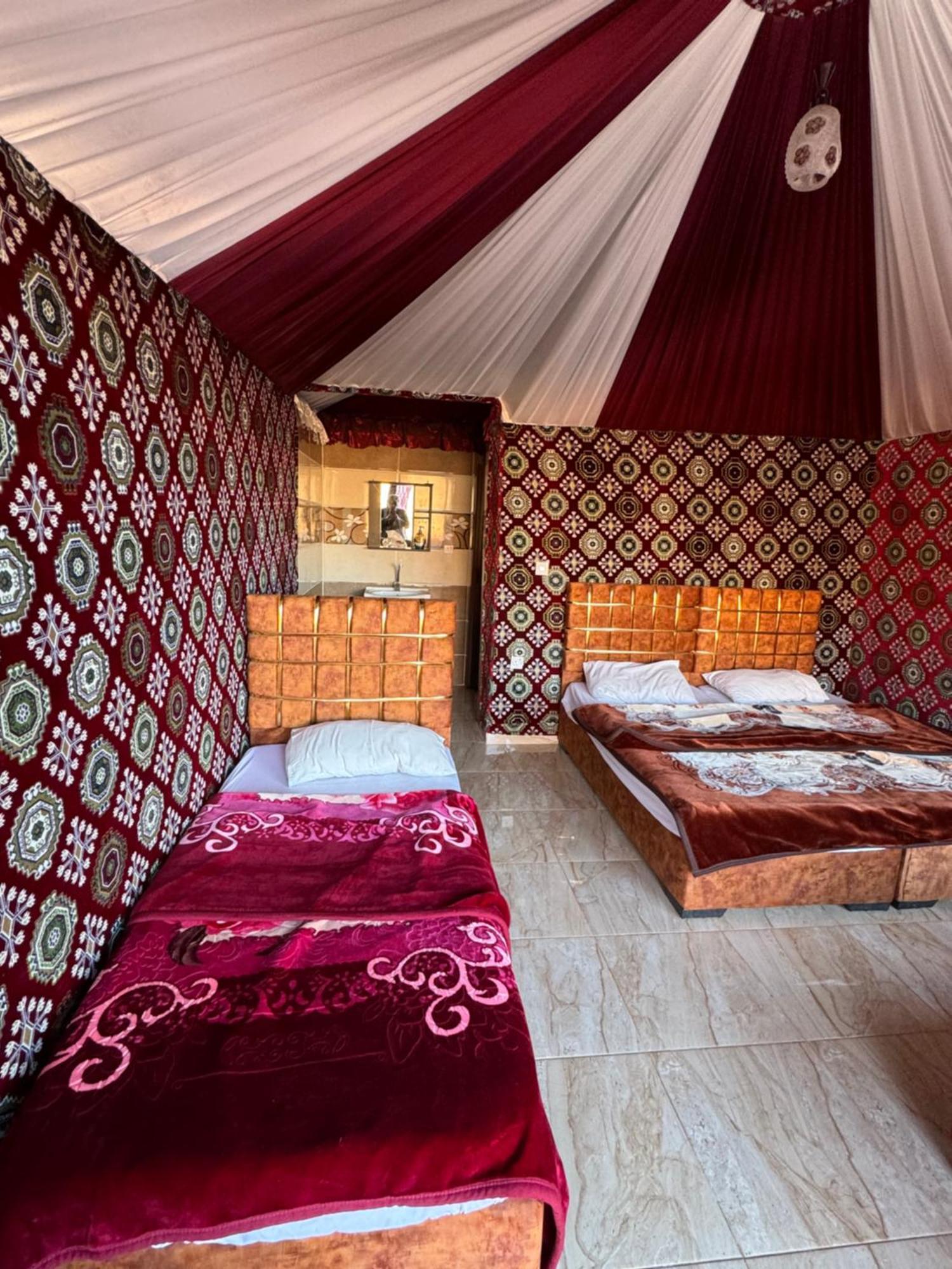Wadi Rum Bubble Camp & Tour Exterior photo