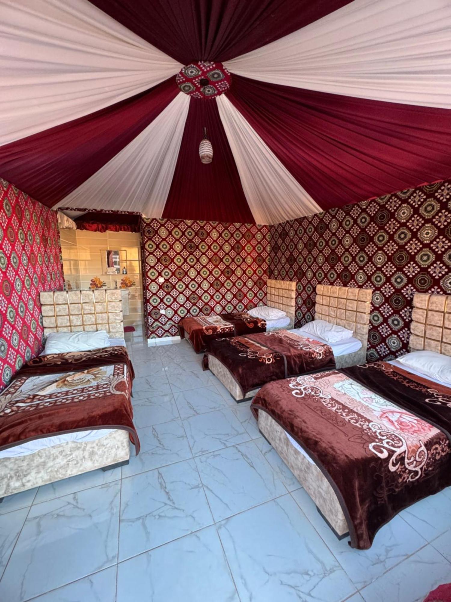 Wadi Rum Bubble Camp & Tour Exterior photo