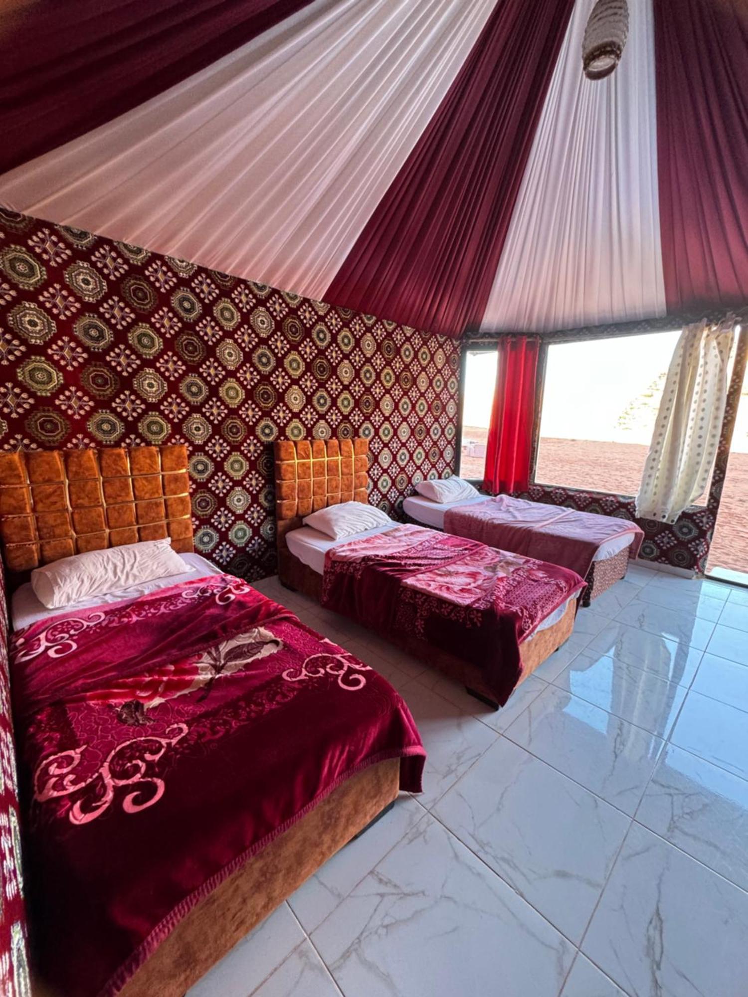 Wadi Rum Bubble Camp & Tour Exterior photo