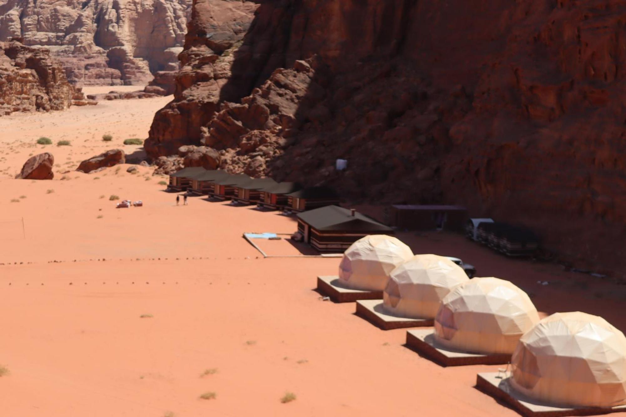 Wadi Rum Bubble Camp & Tour Exterior photo